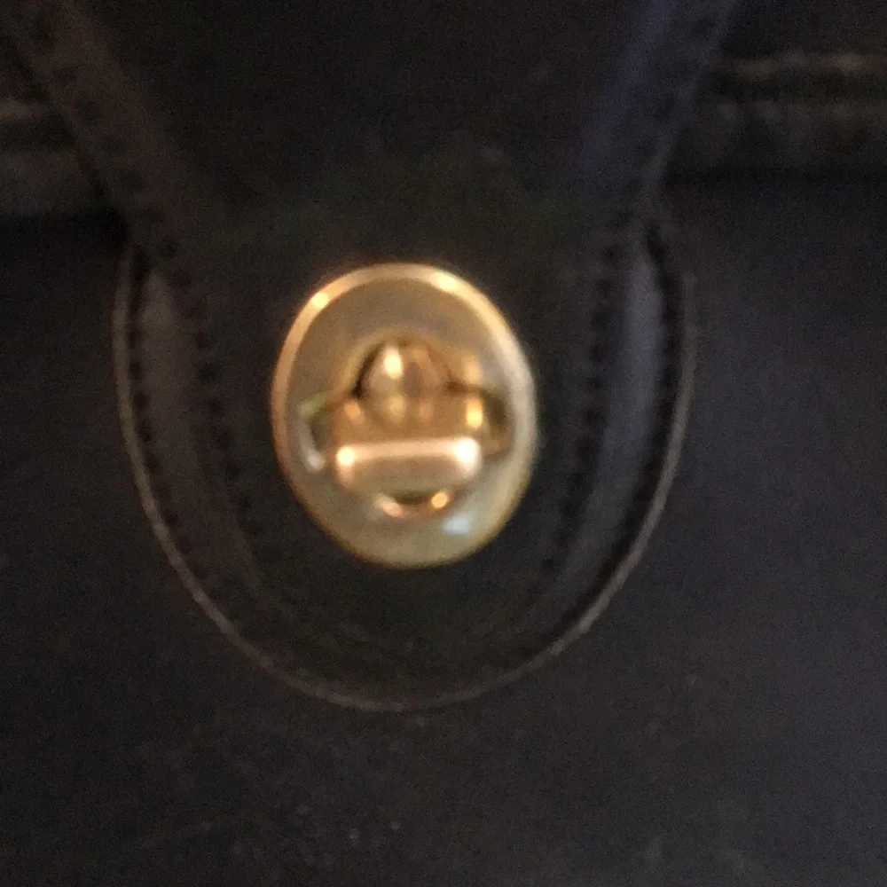Vintage Coach Willis Purse - Picture 6 of 14